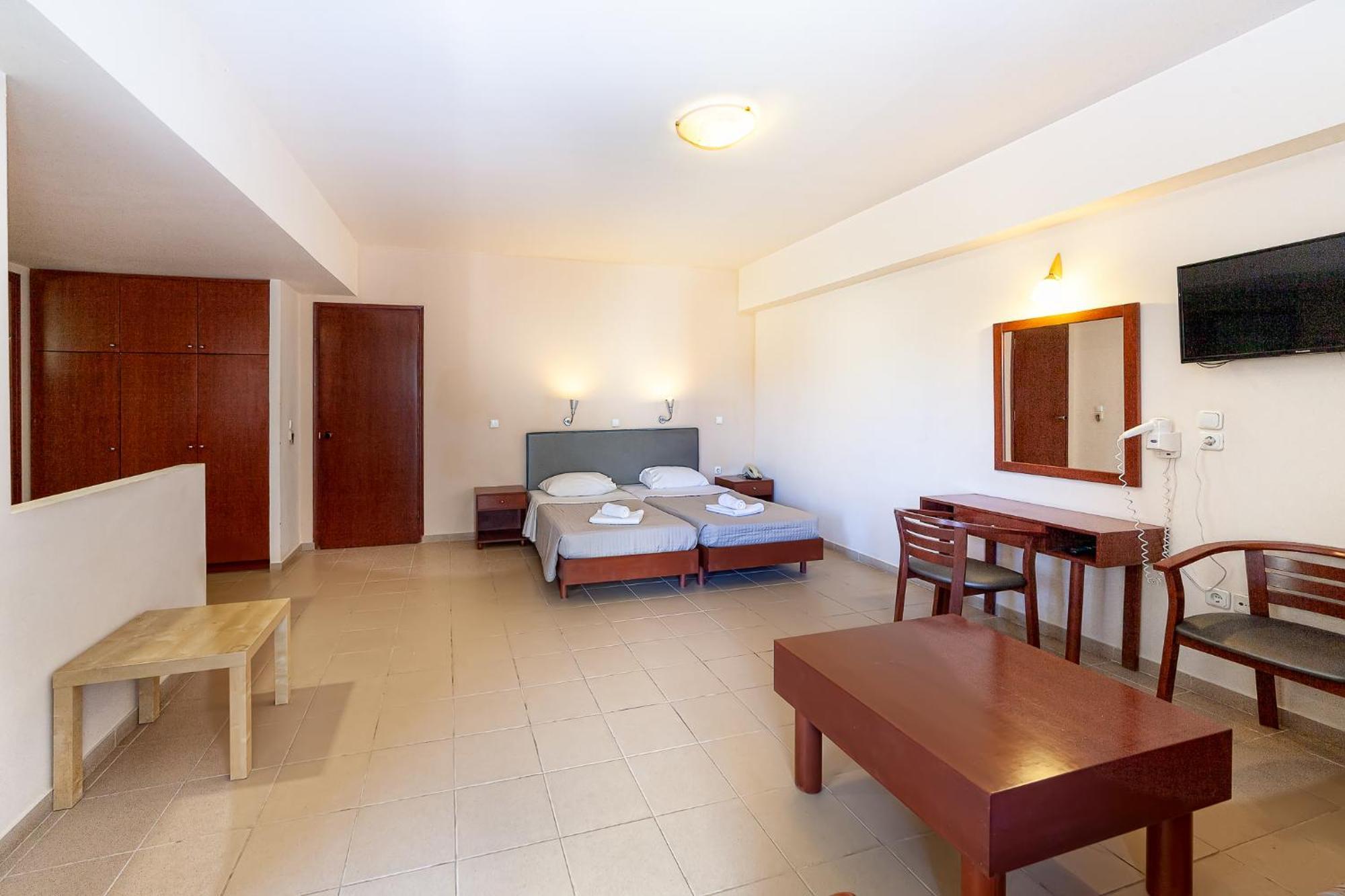 Olympic Suites Rethymno  Exterior photo